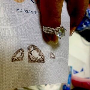 Amazing unique size 6 to 7 engagement ring